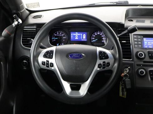 Used 2017 Ford Taurus Police Interceptor AWD image 7
