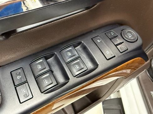 Used 2016 Chevrolet Silverado 3500 High Country w/ Duramax Plus Package image 28