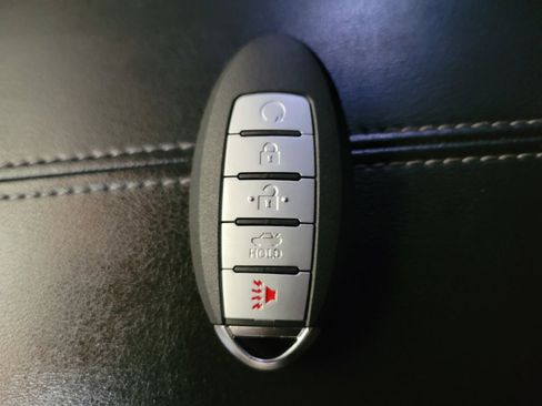 Used 2021 Nissan Sentra SV FWD image 32