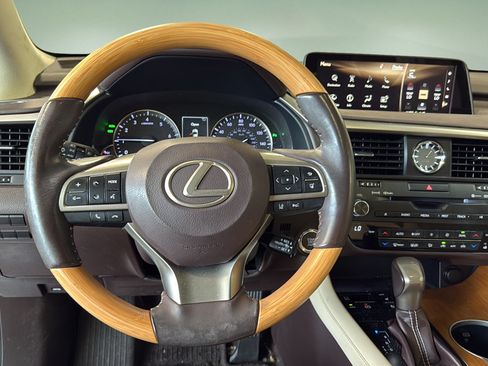Used 2019 Lexus RX 350 AWD w/ Navigation Package image 22