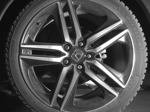 Used 2017 Honda Accord Sport image 9
