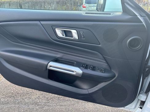 Used 2024 Ford Mustang Premium image 21