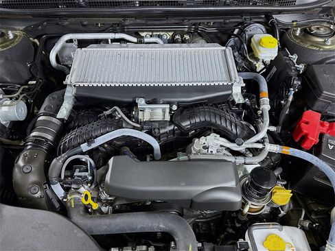 Certified 2025 Subaru Outback Onyx Edition XT image 36