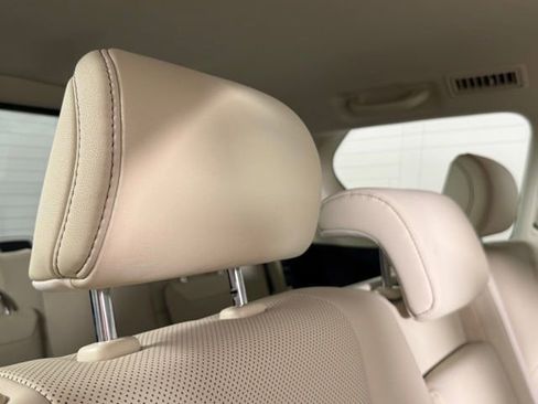 Certified 2023 Lexus GX 460 Premium w/ Premium Package image 32