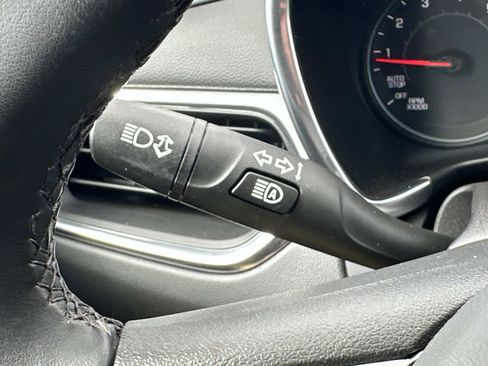 Certified 2023 Chevrolet Equinox LT image 24