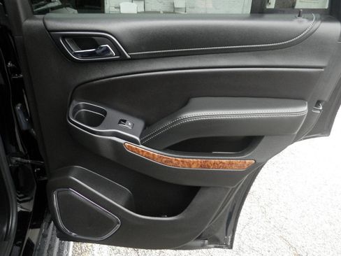 Used 2018 Chevrolet Tahoe Premier image 34