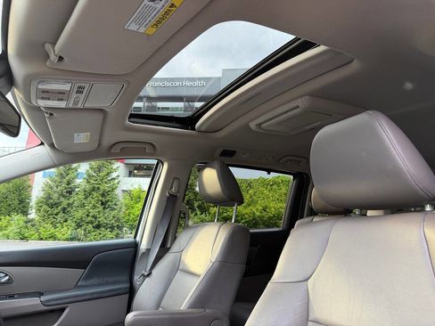Used 2014 Honda Odyssey EX-L image 40