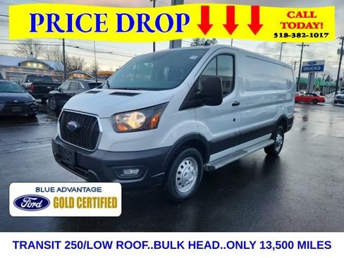 Certified 2023 Ford Transit 250 Base w/ Exterior Upgrade Package image 8