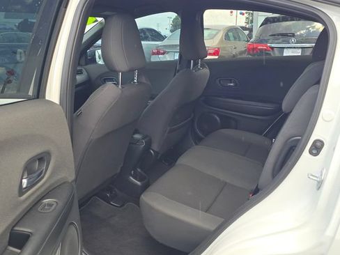Used 2021 Honda HR-V Sport image 10