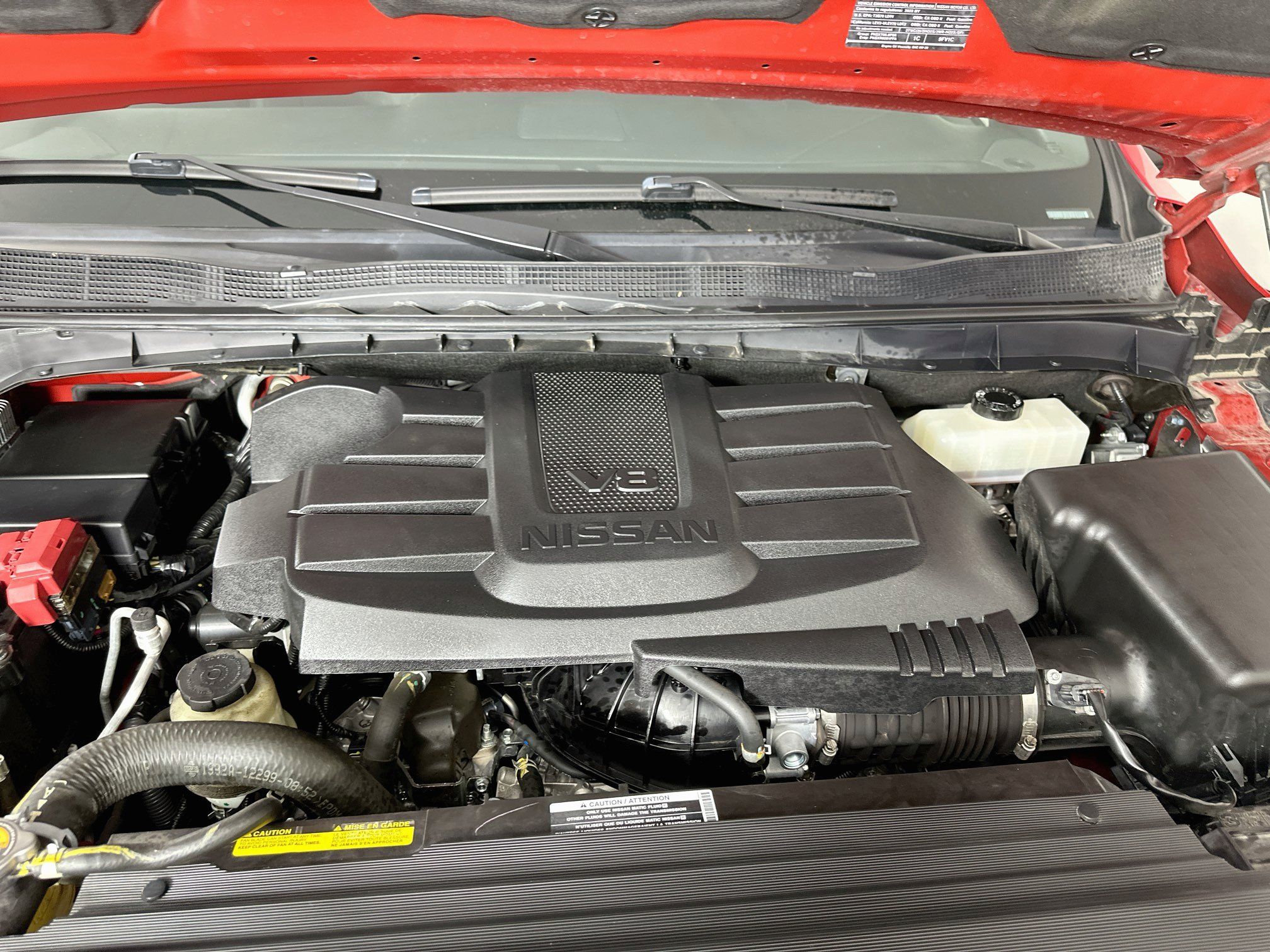 Used 2023 Nissan Titan PRO-4X w/ Pro-4x Convenience Package AWD/4WD image 33