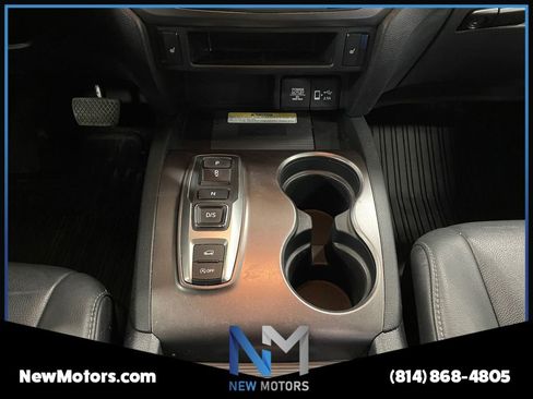 Used 2022 Honda Pilot Special Edition image 11