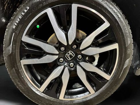 Used 2019 Honda Pilot Elite image 37