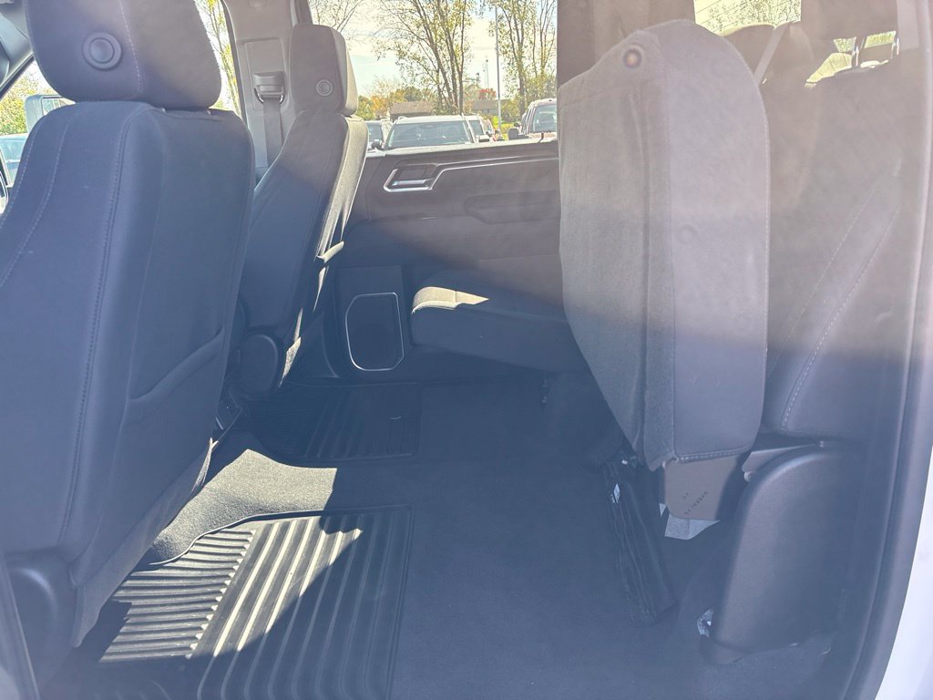 Used 2025 Chevrolet Silverado 2500 LT w/ Safety Package AWD/4WD image 26