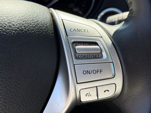 Used 2016 Nissan Rogue SL w/ SL Premium Package FWD image 26