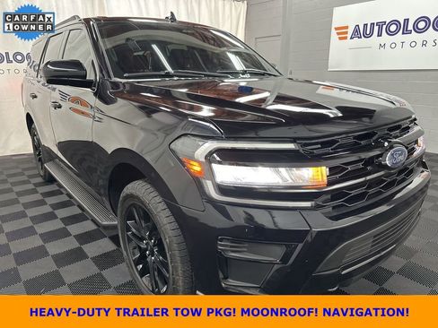 Used 2024 Ford Expedition XLT image 1