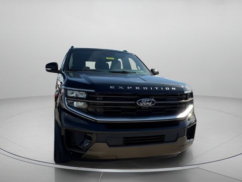 New 2026 Ford Expedition Max King Ranch image 4