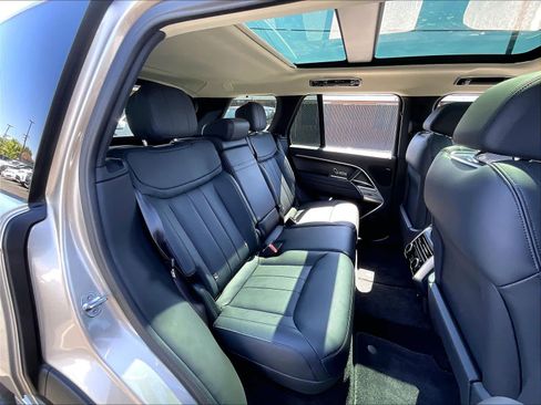Used 2023 Land Rover Range Rover SE AWD/4WD image 29