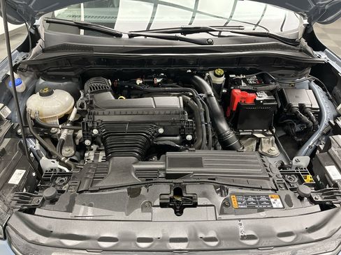 Certified 2024 Ford Escape Platinum image 29