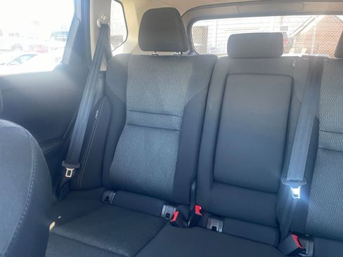 Used 2025 Nissan Rogue SV image 41