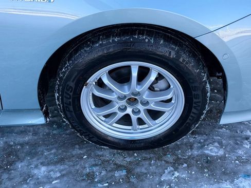 Used 2020 Toyota Prius LE image 44