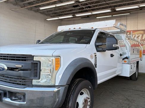 Used 2017 Ford F550 4x4 Crew Cab Super Duty w/ Power Equipment Group image 4