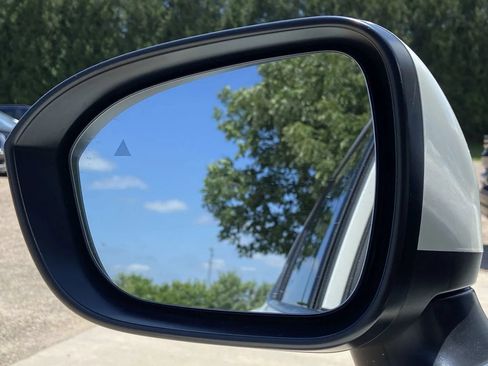 Used 2023 Nissan Rogue SL w/ SL Premium Package AWD/4WD image 9