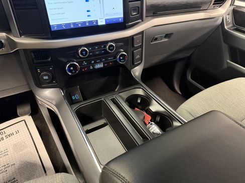 Used 2021 Ford F150 XLT w/ Equipment Group 302A High image 16