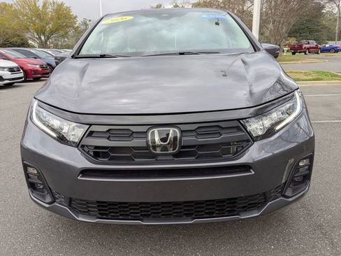 Certified 2026 Honda Odyssey EX-L image 3