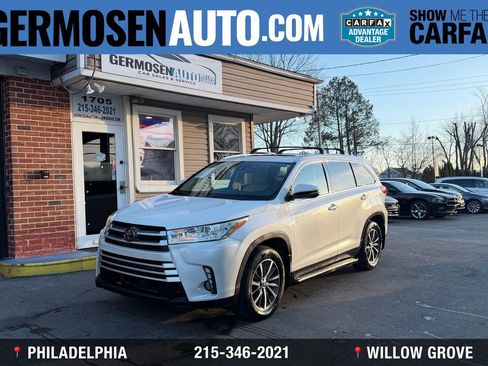 Used 2019 Toyota Highlander XLE image 1