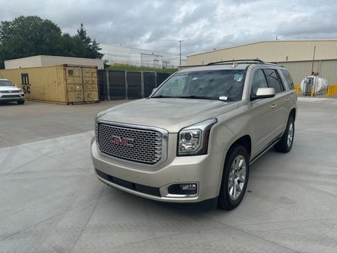 Used 2015 GMC Yukon Denali w/ Premium Package AWD/4WD image 1