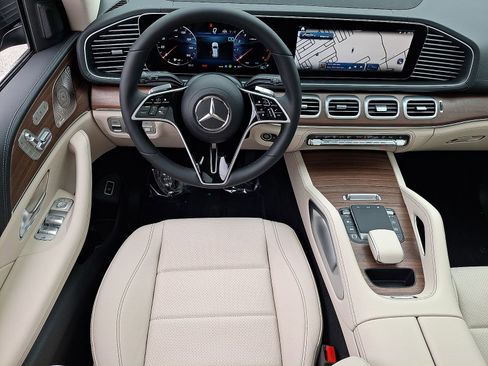 New 2026 Mercedes-Benz GLE 450 4MATIC image 7