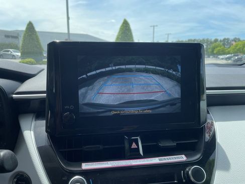 Used 2024 Toyota Corolla SE FWD image 27
