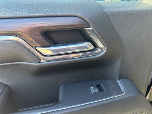 Used 2022 GMC Sierra 1500 SLT w/ SLT Premium Plus Package image 37