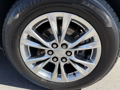 Used 2020 Cadillac XT5 Premium Luxury FWD image 32