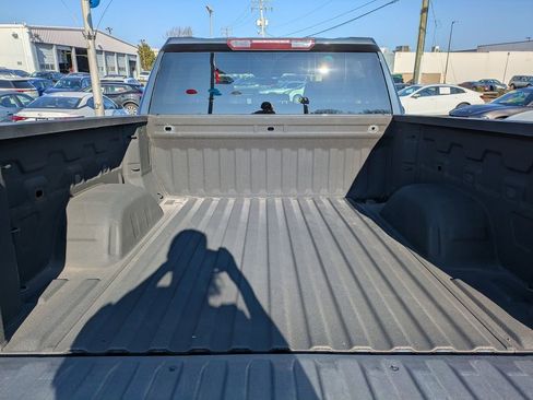 Used 2021 Chevrolet Silverado 1500 LT image 14