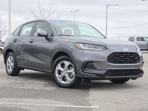 Certified 2023 Honda HR-V LX image 2