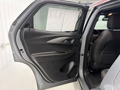Used 2024 Chevrolet TrailBlazer RS w/ Driver Confidence Package AWD/4WD image 12
