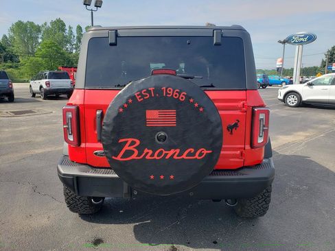 Used 2023 Ford Bronco Badlands AWD/4WD image 4