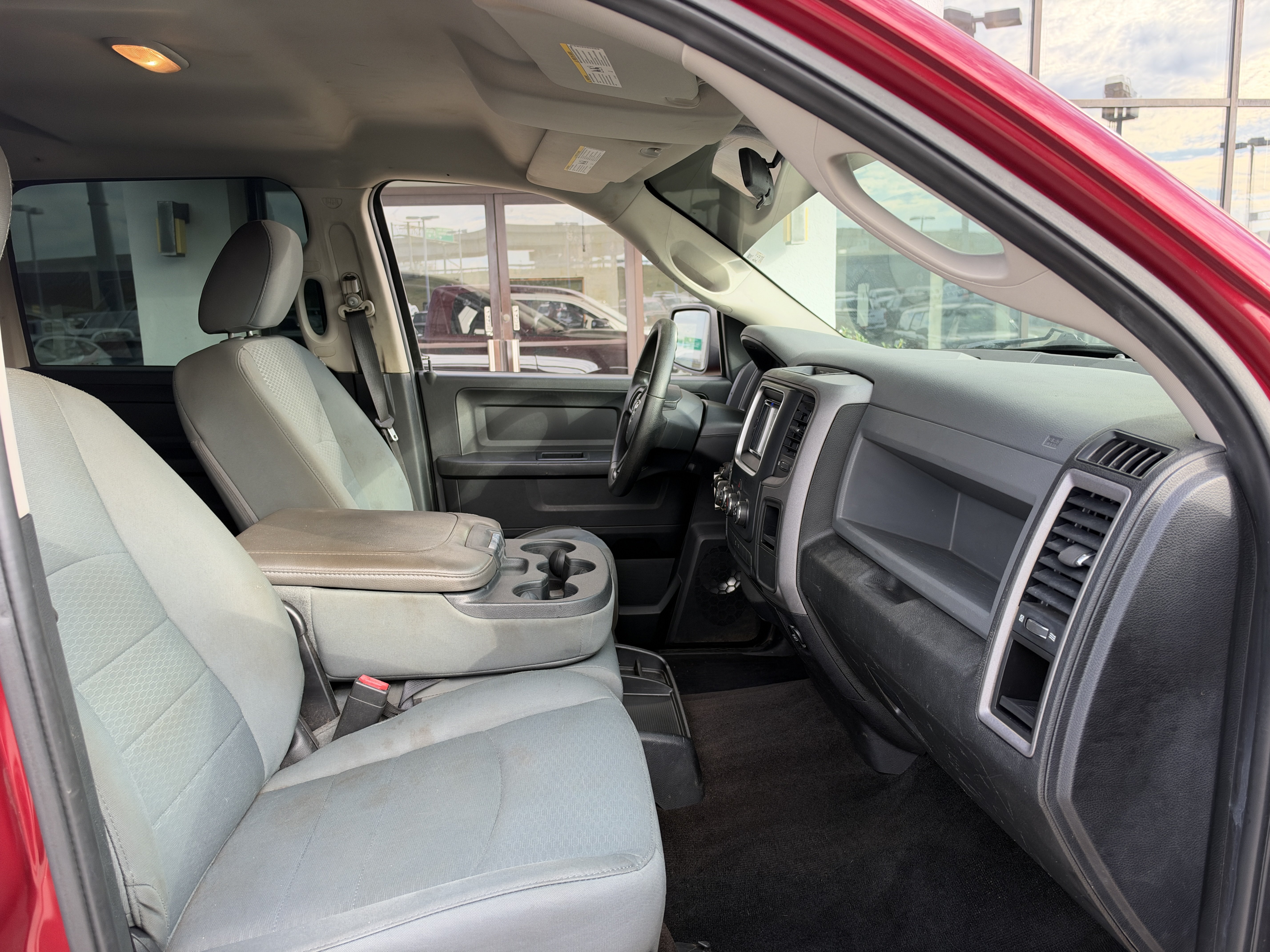 Used 2014 RAM 1500 Express AWD/4WD image 19
