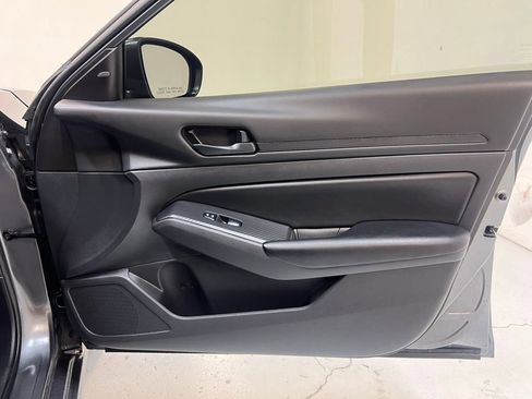 Used 2024 Nissan Altima 2.5 S image 28