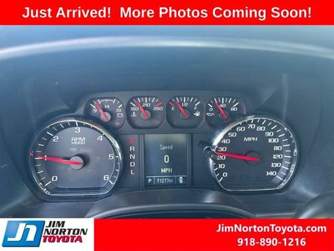 Used 2017 Chevrolet Silverado 1500 W/T w/ WT Convenience Package AWD/4WD image 11