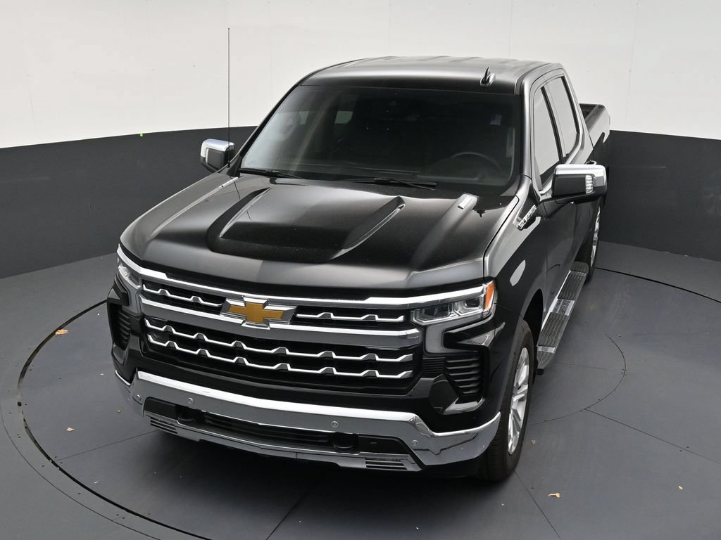 Certified 2026 Chevrolet Silverado 1500 LTZ RWD image 19