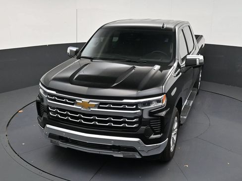Used 2026 Chevrolet Silverado 1500 LTZ RWD image 19
