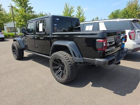 Used 2021 Jeep Gladiator Sport AWD/4WD image 2
