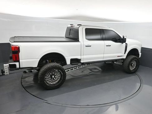 Used 2024 Ford F250 Limited w/ FX4 Off-Road Package AWD/4WD image 31