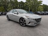 Used 2021 Hyundai Elantra SEL w/ Convenience + Premium Package image 3