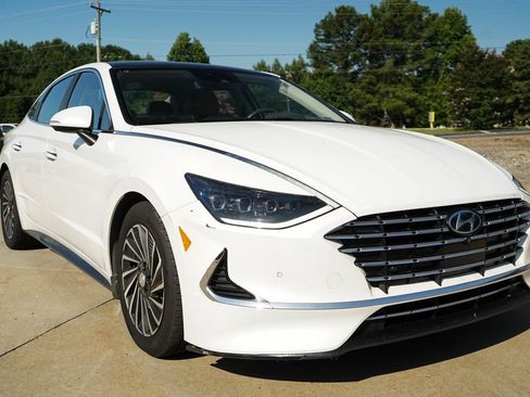 Used 2021 Hyundai Sonata Limited FWD image 35