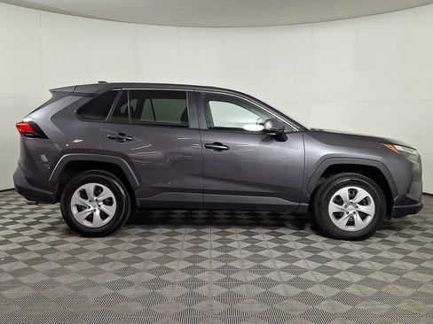 Used 2024 Toyota RAV4 LE image 10