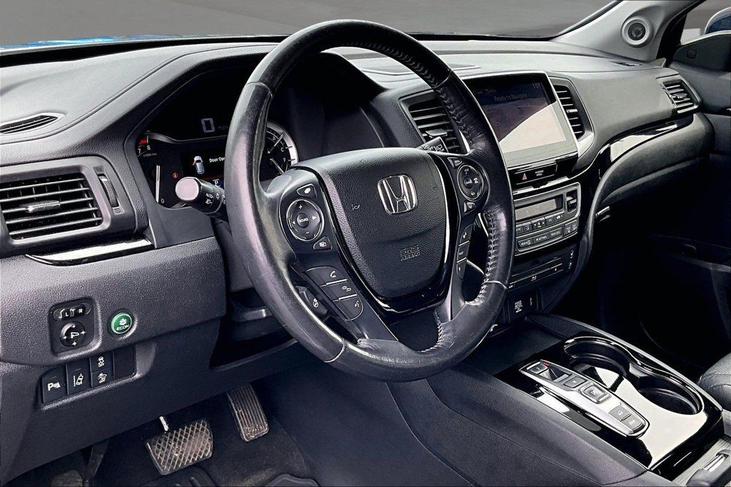 Used 2017 Honda Pilot Elite image 14