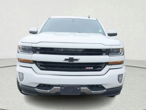 Used 2017 Chevrolet Silverado 1500 LT w/ All Star Edition AWD/4WD image 2